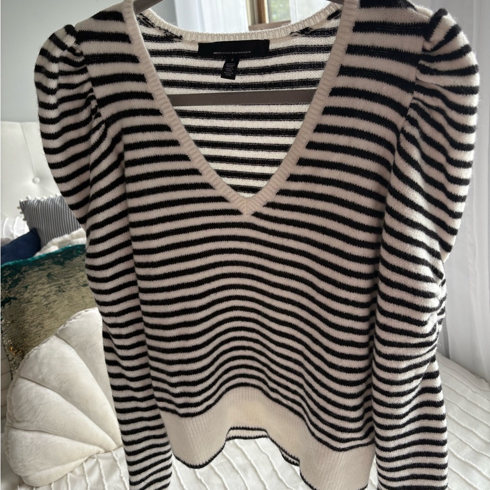 White House Black Market Striped V-Neck sweater, unworn perfect condition
